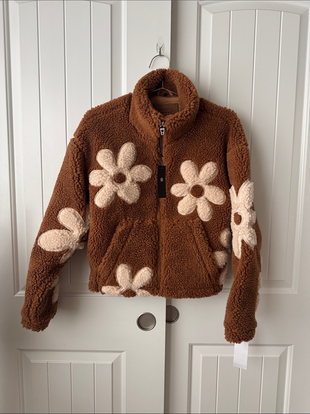 Blank NYC Kids Brown Sherpa Jacket with Cream Floral Appliqués - Picture 2 of 8